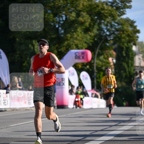 07.09.2025 - BARMER Alsterlauf Dr. Thomas Lammeyer http://msf.ph/oto/8706856 07.09.2025 09:25:44 Laufen 39, 2518 meine-sportfotos.de