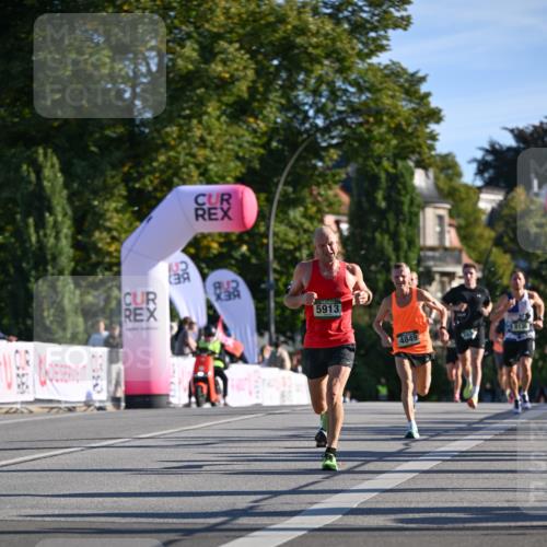 07.09.2025 - BARMER Alsterlauf Dr. Thomas Lammeyer http://msf.ph/oto/8706877 07.09.2025 09:25:48 Laufen 5913, 4849, 8136 meine-sportfotos.de