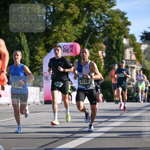 07.09.2025 - BARMER Alsterlauf Dr. Thomas Lammeyer http://msf.ph/oto/8706902 07.09.2025 09:25:53 Laufen 8139, 2826, 8136, 2411 meine-sportfotos.de