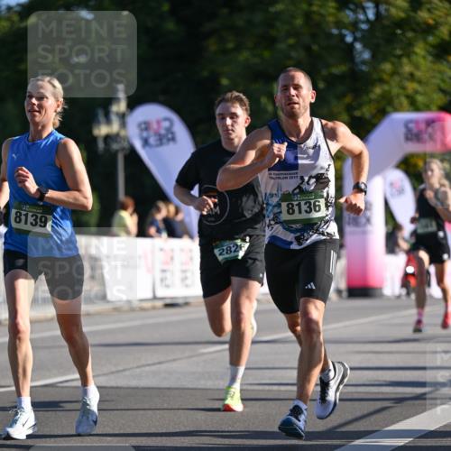 07.09.2025 - BARMER Alsterlauf Dr. Thomas Lammeyer http://msf.ph/oto/8706911 07.09.2025 09:25:54 Laufen 8139, 28, 2017, 141, 2826, 8136 meine-sportfotos.de