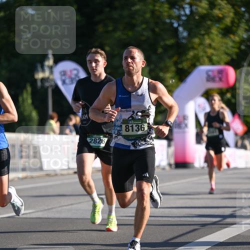 07.09.2025 - BARMER Alsterlauf Dr. Thomas Lammeyer http://msf.ph/oto/8706912 07.09.2025 09:25:54 Laufen 2819, 2826, 8136 meine-sportfotos.de