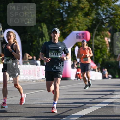07.09.2025 - BARMER Alsterlauf Dr. Thomas Lammeyer http://msf.ph/oto/8706923 07.09.2025 09:25:56 Laufen 3561, 7510, 2411, 2485 meine-sportfotos.de