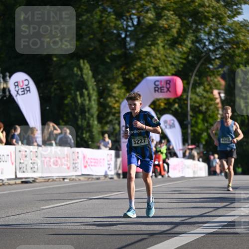07.09.2025 - BARMER Alsterlauf Dr. Thomas Lammeyer http://msf.ph/oto/8706965 07.09.2025 09:26:04 Laufen 5227 meine-sportfotos.de