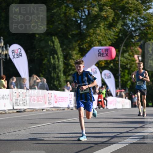 07.09.2025 - BARMER Alsterlauf Dr. Thomas Lammeyer http://msf.ph/oto/8706966 07.09.2025 09:26:04 Laufen 4949 meine-sportfotos.de