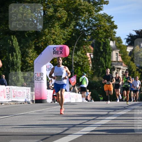 07.09.2025 - BARMER Alsterlauf Dr. Thomas Lammeyer http://msf.ph/oto/8707019 07.09.2025 09:26:14 Laufen 39, 5382, 5751 meine-sportfotos.de