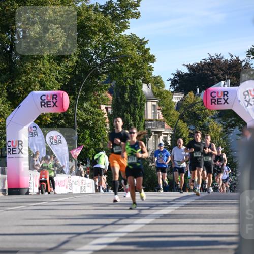 07.09.2025 - BARMER Alsterlauf Dr. Thomas Lammeyer http://msf.ph/oto/8707027 07.09.2025 09:26:16 Laufen 327, 2618, 4022 meine-sportfotos.de