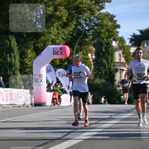 07.09.2025 - BARMER Alsterlauf Dr. Thomas Lammeyer http://msf.ph/oto/8707093 07.09.2025 09:26:29 Laufen 6250, 6051 meine-sportfotos.de