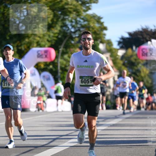 07.09.2025 - BARMER Alsterlauf Dr. Thomas Lammeyer http://msf.ph/oto/8707099 07.09.2025 09:26:30 Laufen 219, 6051 meine-sportfotos.de