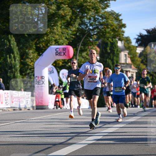 07.09.2025 - BARMER Alsterlauf Dr. Thomas Lammeyer http://msf.ph/oto/8707115 07.09.2025 09:26:34 Laufen 2869, 3458, 6120 meine-sportfotos.de