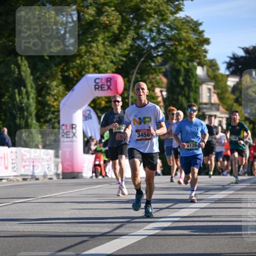 07.09.2025 - BARMER Alsterlauf Dr. Thomas Lammeyer http://msf.ph/oto/8707117 07.09.2025 09:26:34 Laufen 2869, 3458, 6120 meine-sportfotos.de