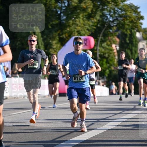 07.09.2025 - BARMER Alsterlauf Dr. Thomas Lammeyer http://msf.ph/oto/8707132 07.09.2025 09:26:36 Laufen 2869, 6120 meine-sportfotos.de
