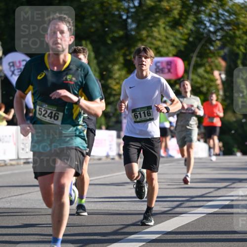 07.09.2025 - BARMER Alsterlauf Dr. Thomas Lammeyer http://msf.ph/oto/8707156 07.09.2025 09:26:40 Laufen 5246, 6116 meine-sportfotos.de