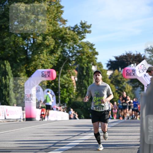 07.09.2025 - BARMER Alsterlauf Dr. Thomas Lammeyer http://msf.ph/oto/8707216 07.09.2025 09:26:53 Laufen 5451 meine-sportfotos.de