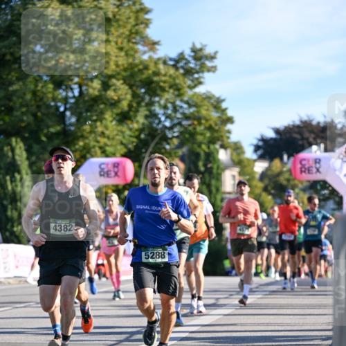 07.09.2025 - BARMER Alsterlauf Dr. Thomas Lammeyer http://msf.ph/oto/8707238 07.09.2025 09:27:02 Laufen 4382, 5288 meine-sportfotos.de