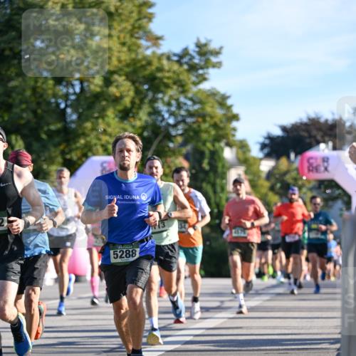 07.09.2025 - BARMER Alsterlauf Dr. Thomas Lammeyer http://msf.ph/oto/8707241 07.09.2025 09:27:03 Laufen 2, 5288 meine-sportfotos.de