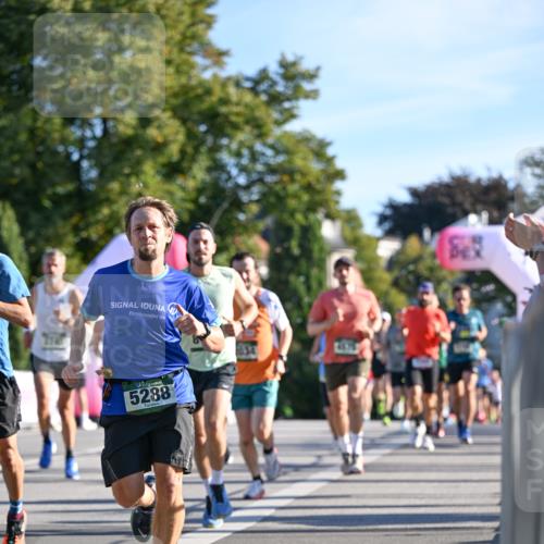 07.09.2025 - BARMER Alsterlauf Dr. Thomas Lammeyer http://msf.ph/oto/8707242 07.09.2025 09:27:03 Laufen 2146, 5288 meine-sportfotos.de