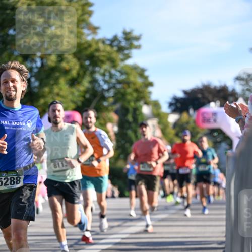 07.09.2025 - BARMER Alsterlauf Dr. Thomas Lammeyer http://msf.ph/oto/8707246 07.09.2025 09:27:04 Laufen 5288 meine-sportfotos.de
