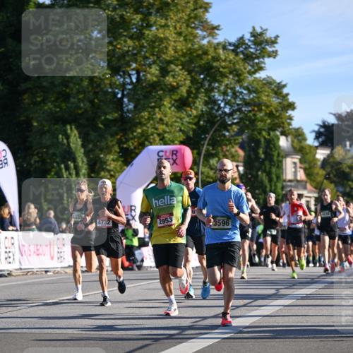 07.09.2025 - BARMER Alsterlauf Dr. Thomas Lammeyer http://msf.ph/oto/8707297 07.09.2025 09:27:13 Laufen 4885, 4732, 2953, 3596 meine-sportfotos.de