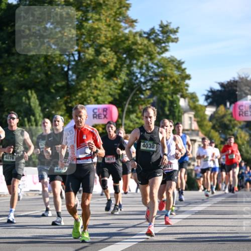 07.09.2025 - BARMER Alsterlauf Dr. Thomas Lammeyer http://msf.ph/oto/8707321 07.09.2025 09:27:18 Laufen 4076, 4959, 3877, 4030, 501 meine-sportfotos.de