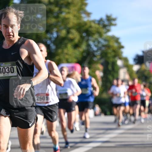 07.09.2025 - BARMER Alsterlauf Dr. Thomas Lammeyer http://msf.ph/oto/8707334 07.09.2025 09:27:20 Laufen 36, 4030, 2601 meine-sportfotos.de