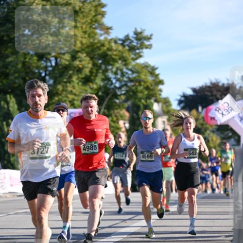 07.09.2025 - BARMER Alsterlauf Dr. Thomas Lammeyer http://msf.ph/oto/8707355 07.09.2025 09:27:24 Laufen 3727, 4985, 4599, 543 meine-sportfotos.de