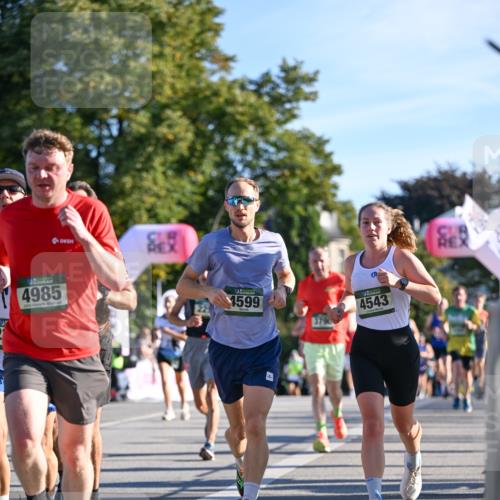 07.09.2025 - BARMER Alsterlauf Dr. Thomas Lammeyer http://msf.ph/oto/8707359 07.09.2025 09:27:25 Laufen 4985, 1599, 4543, 56 meine-sportfotos.de