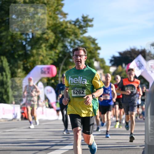 07.09.2025 - BARMER Alsterlauf Dr. Thomas Lammeyer http://msf.ph/oto/8707385 07.09.2025 09:27:30 Laufen 6262 meine-sportfotos.de