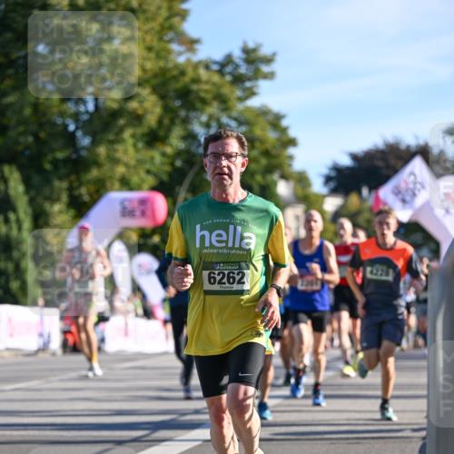 07.09.2025 - BARMER Alsterlauf Dr. Thomas Lammeyer http://msf.ph/oto/8707386 07.09.2025 09:27:30 Laufen 6262, 4228, 2205 meine-sportfotos.de