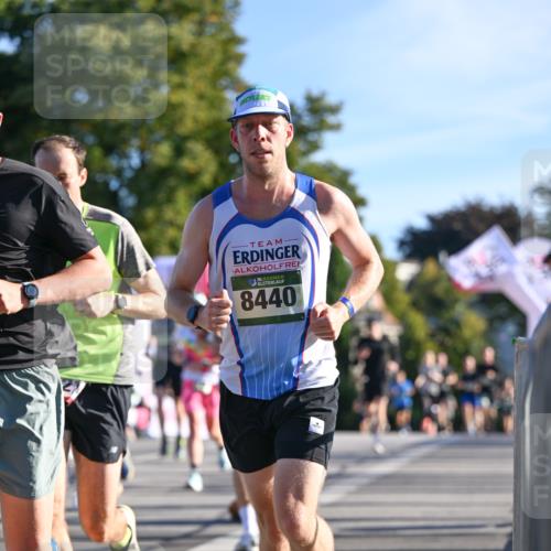07.09.2025 - BARMER Alsterlauf Dr. Thomas Lammeyer http://msf.ph/oto/8707422 07.09.2025 09:27:38 Laufen 15, 126, 8440 meine-sportfotos.de