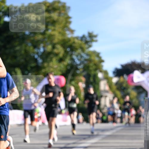 07.09.2025 - BARMER Alsterlauf Dr. Thomas Lammeyer http://msf.ph/oto/8707430 07.09.2025 09:27:40 Laufen  meine-sportfotos.de