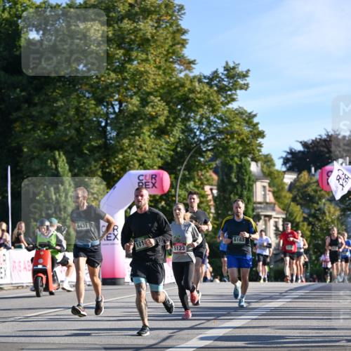 07.09.2025 - BARMER Alsterlauf Dr. Thomas Lammeyer http://msf.ph/oto/8707450 07.09.2025 09:27:44 Laufen 8431, 101, 5123, 6163 meine-sportfotos.de