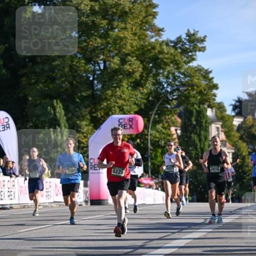07.09.2025 - BARMER Alsterlauf Dr. Thomas Lammeyer http://msf.ph/oto/8707468 07.09.2025 09:27:50 Laufen 8316, 3981, 4821, 3916, 6229, 54 meine-sportfotos.de
