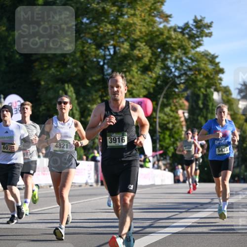 07.09.2025 - BARMER Alsterlauf Dr. Thomas Lammeyer http://msf.ph/oto/8707484 07.09.2025 09:27:53 Laufen 60, 39, 3916, 4821, 5423 meine-sportfotos.de