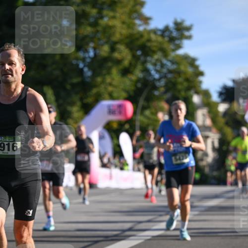 07.09.2025 - BARMER Alsterlauf Dr. Thomas Lammeyer http://msf.ph/oto/8707490 07.09.2025 09:27:54 Laufen 916 meine-sportfotos.de