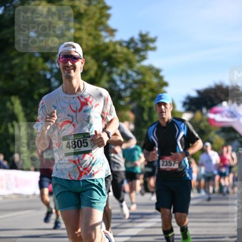 07.09.2025 - BARMER Alsterlauf Dr. Thomas Lammeyer http://msf.ph/oto/8707572 07.09.2025 09:28:10 Laufen 36, 4805, 2357 meine-sportfotos.de
