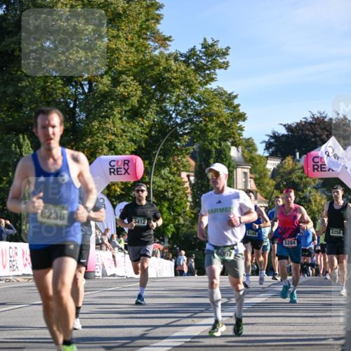 07.09.2025 - BARMER Alsterlauf Dr. Thomas Lammeyer http://msf.ph/oto/8707590 07.09.2025 09:28:14 Laufen 8236, 3412, 6067, 6166, 44, 5284, 8256 meine-sportfotos.de