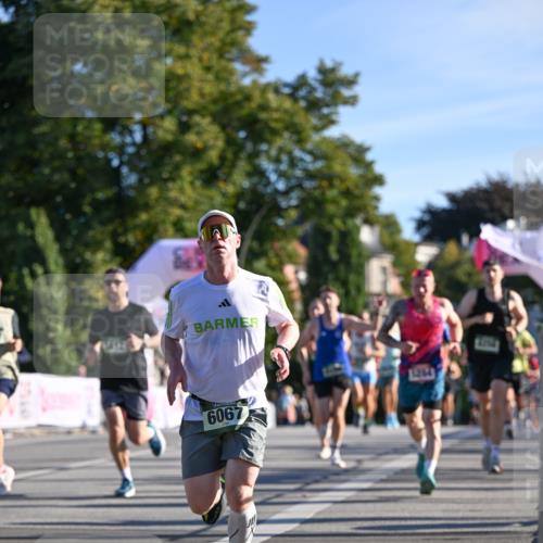 07.09.2025 - BARMER Alsterlauf Dr. Thomas Lammeyer http://msf.ph/oto/8707597 07.09.2025 09:28:15 Laufen 6067 meine-sportfotos.de