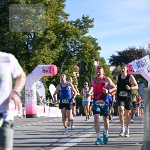 07.09.2025 - BARMER Alsterlauf Dr. Thomas Lammeyer http://msf.ph/oto/8707601 07.09.2025 09:28:16 Laufen 6166, 5284, 8256 meine-sportfotos.de