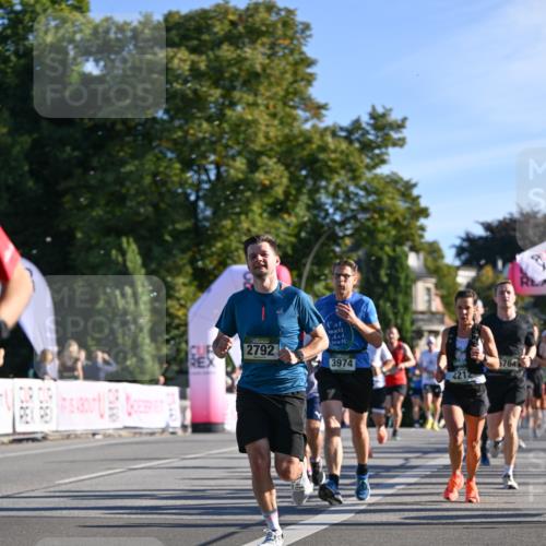 07.09.2025 - BARMER Alsterlauf Dr. Thomas Lammeyer http://msf.ph/oto/8707645 07.09.2025 09:28:28 Laufen 2792, 3974, 5764, 4212 meine-sportfotos.de