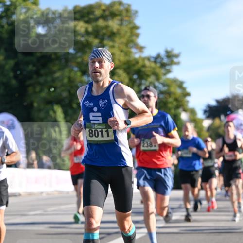 07.09.2025 - BARMER Alsterlauf Dr. Thomas Lammeyer http://msf.ph/oto/8707670 07.09.2025 09:28:32 Laufen 8011, 238 meine-sportfotos.de