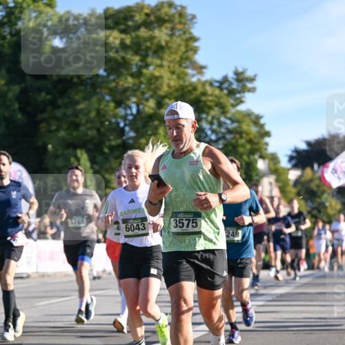 07.09.2025 - BARMER Alsterlauf Dr. Thomas Lammeyer http://msf.ph/oto/8707693 07.09.2025 09:28:36 Laufen 3788, 6043, 3575, 249 meine-sportfotos.de