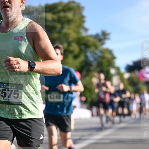 07.09.2025 - BARMER Alsterlauf Dr. Thomas Lammeyer http://msf.ph/oto/8707702 07.09.2025 09:28:38 Laufen 36, 8575, 444 meine-sportfotos.de