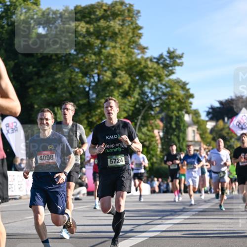 07.09.2025 - BARMER Alsterlauf Dr. Thomas Lammeyer http://msf.ph/oto/8707724 07.09.2025 09:28:41 Laufen 4098, 5724, 59 meine-sportfotos.de