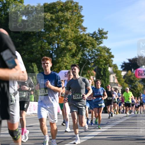 07.09.2025 - BARMER Alsterlauf Dr. Thomas Lammeyer http://msf.ph/oto/8707751 07.09.2025 09:28:46 Laufen 298, 6321, 2541, 59 meine-sportfotos.de