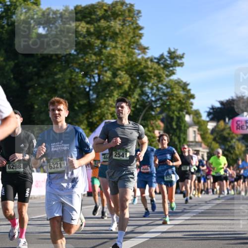 07.09.2025 - BARMER Alsterlauf Dr. Thomas Lammeyer http://msf.ph/oto/8707753 07.09.2025 09:28:46 Laufen 6298, 6321, 46, 2541, 39 meine-sportfotos.de