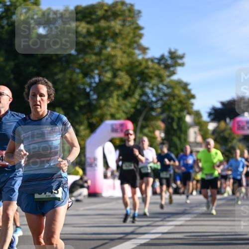 07.09.2025 - BARMER Alsterlauf Dr. Thomas Lammeyer http://msf.ph/oto/8707771 07.09.2025 09:28:49 Laufen  meine-sportfotos.de
