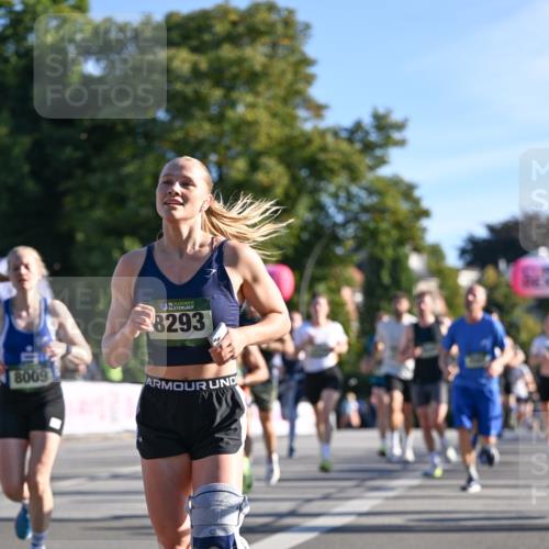 07.09.2025 - BARMER Alsterlauf Dr. Thomas Lammeyer http://msf.ph/oto/8707814 07.09.2025 09:28:56 Laufen 8009, 36, 8293 meine-sportfotos.de