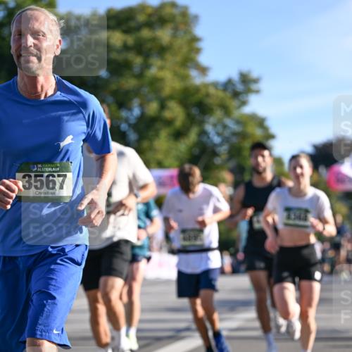 07.09.2025 - BARMER Alsterlauf Dr. Thomas Lammeyer http://msf.ph/oto/8707838 07.09.2025 09:29:00 Laufen 36, 3567, 444 meine-sportfotos.de