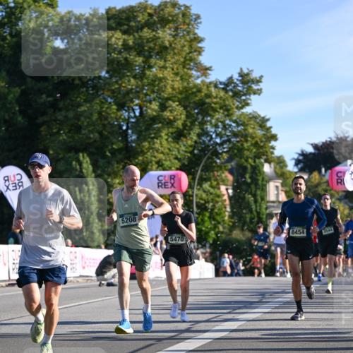 07.09.2025 - BARMER Alsterlauf Dr. Thomas Lammeyer http://msf.ph/oto/8707873 07.09.2025 09:29:06 Laufen 5208, 8454, 5470, 54, 3544 meine-sportfotos.de
