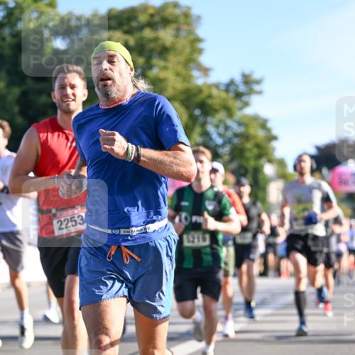 07.09.2025 - BARMER Alsterlauf Dr. Thomas Lammeyer http://msf.ph/oto/8707920 07.09.2025 09:29:14 Laufen 2253, 1219 meine-sportfotos.de